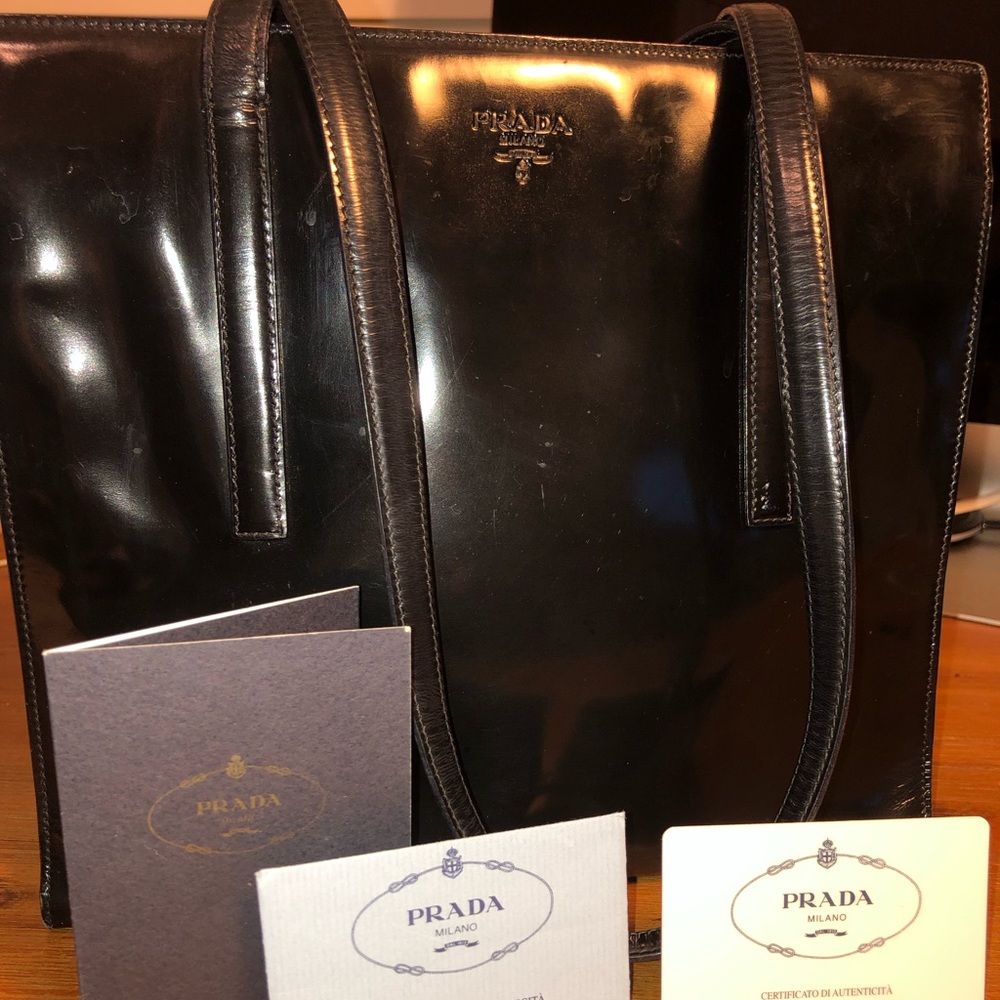 PRADA bag black Spazzolato leather 100% authentic.
